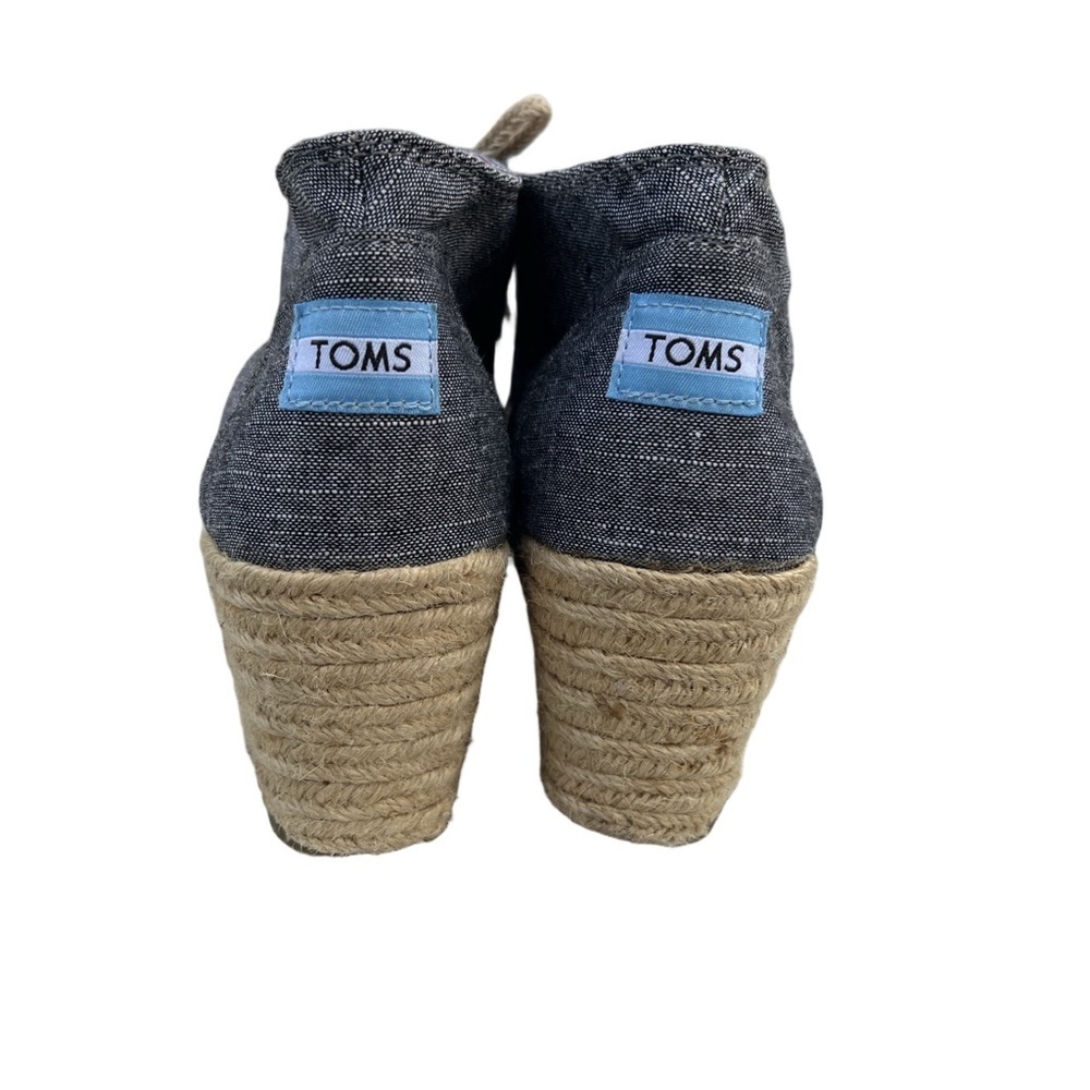 Toms Desert Wedges in Chambray Size 7.5 - Picture 5 of 9